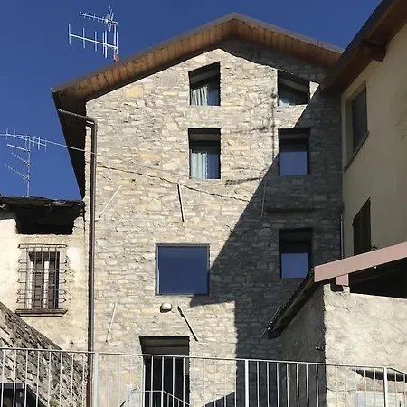 Ca' Sass Nyaraló Faggeto Lario